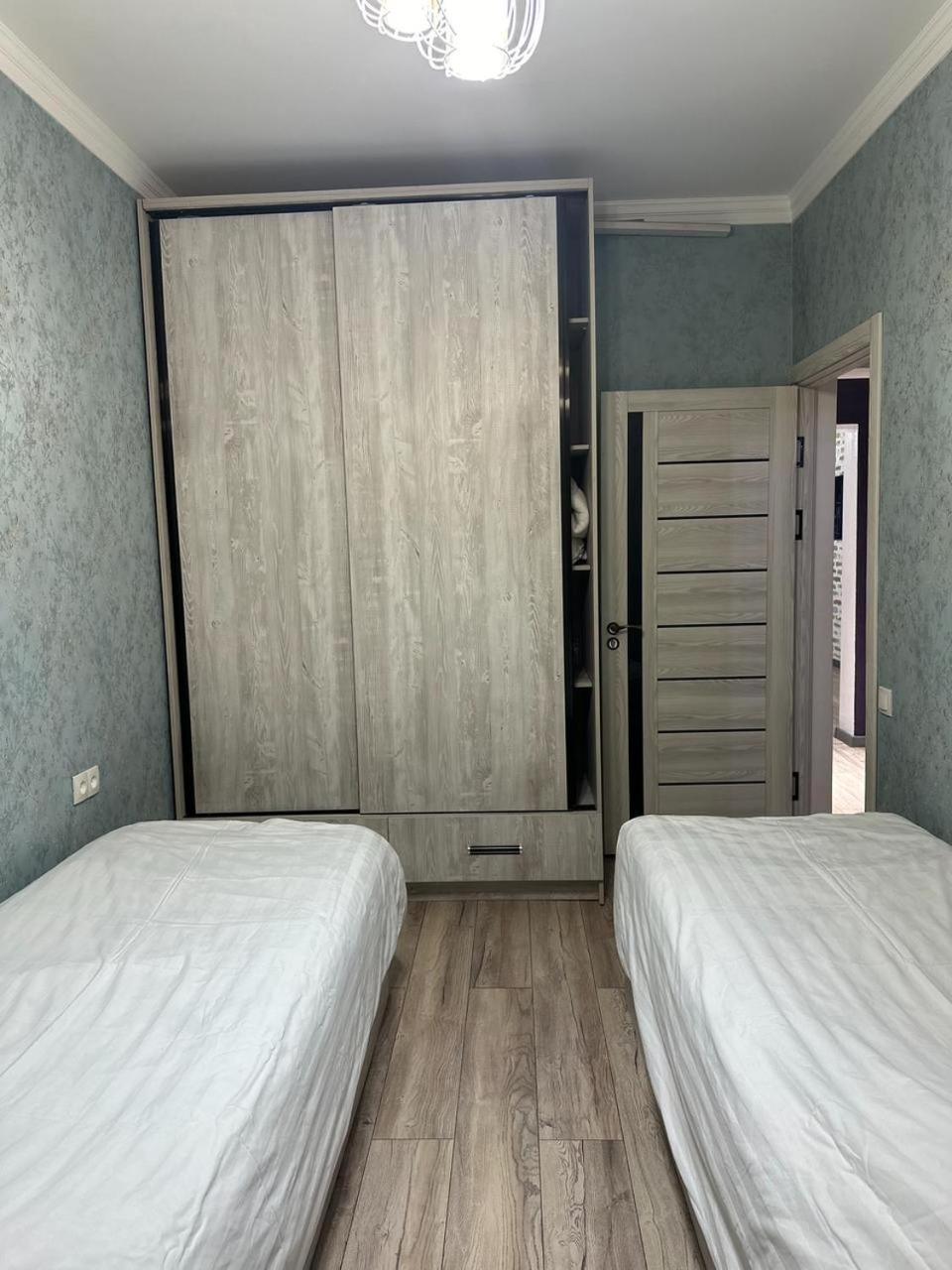 Apartment Tashkent 3 Bedrooms Luaran gambar